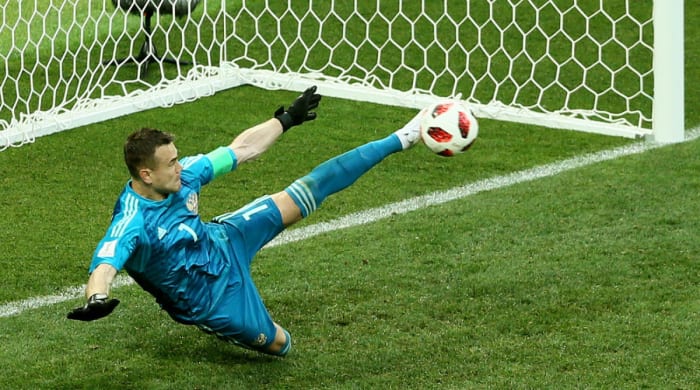 russia-spain-pks-akinfeev-world-cup.jpg